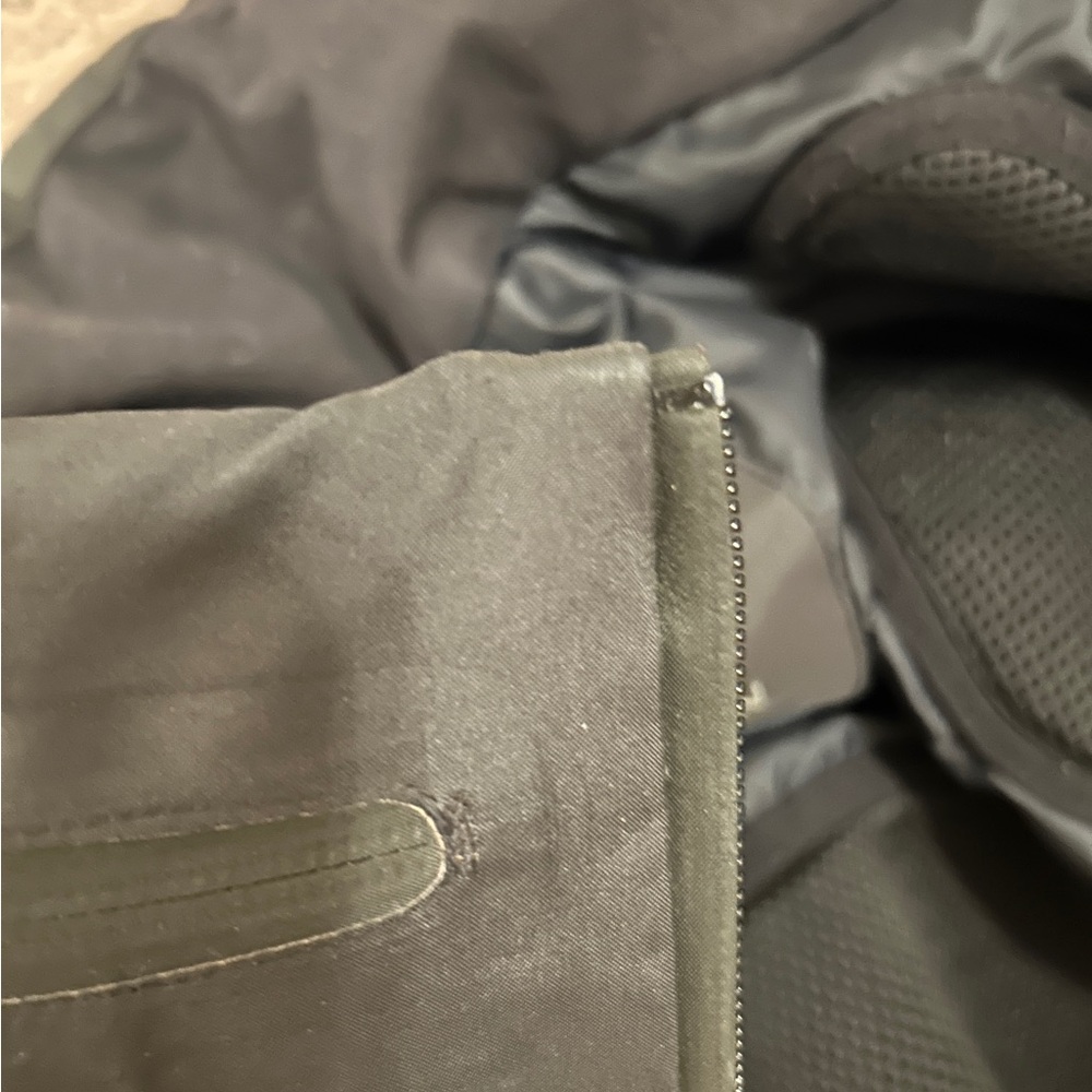 Hackett Aston Martin Men's Black Jacket - Picture 10 of 13